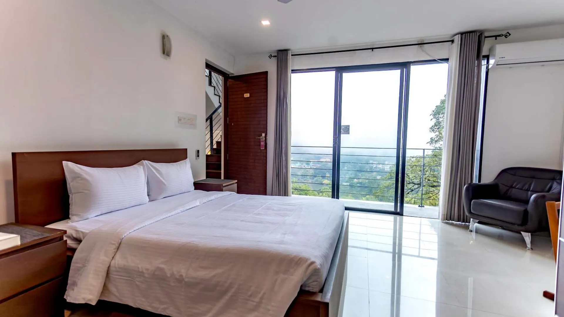 Δωμάτια σε οικογενειακή κατοικία Liselma Residence Κάντι